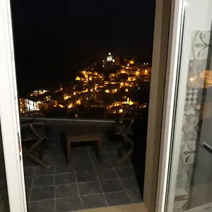 Via Pezza 100 Рагуза